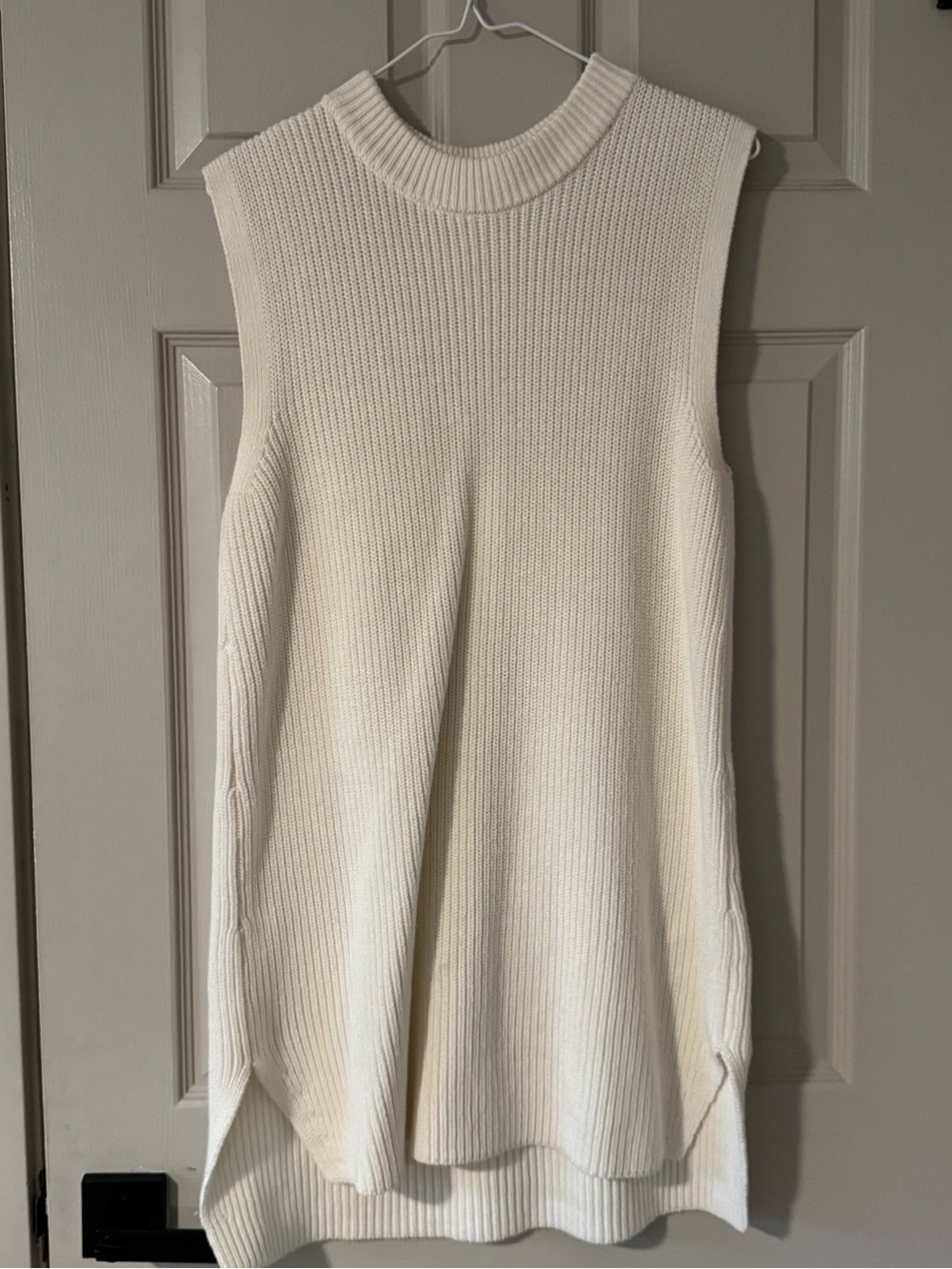 H & M sweater mini dress Sleeveless knit in Cream